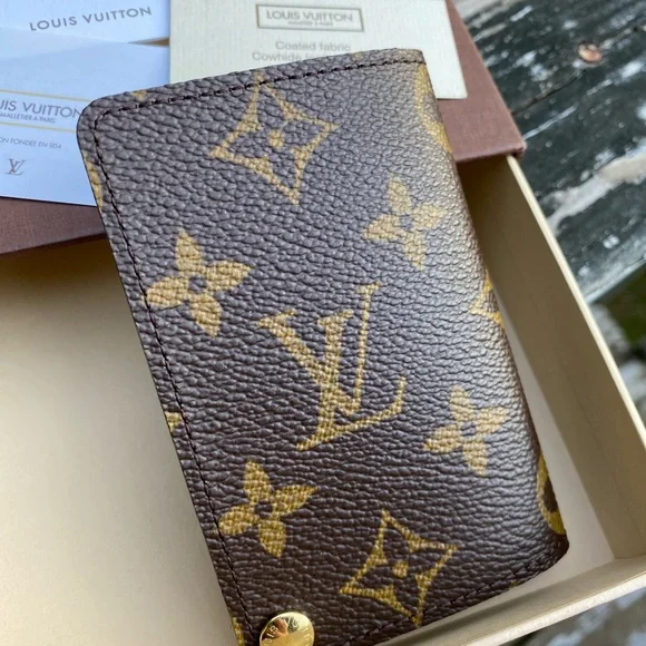 LOUIS VUITTON VINTAGE MONOGRAM PORTE CARTES BU0054 - Picture 3 of 8